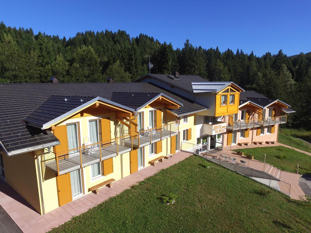 Hotel Elbele Garni Folgaria Extérieur photo