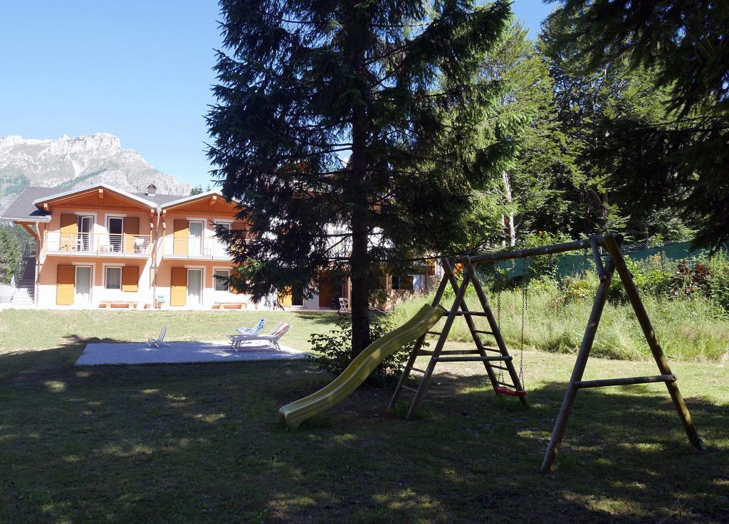 Hotel Elbele Garni Folgaria Extérieur photo