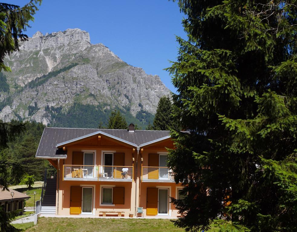 Hotel Elbele Garni Folgaria Extérieur photo