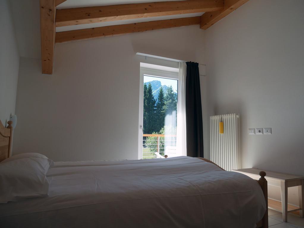 Hotel Elbele Garni Folgaria Extérieur photo