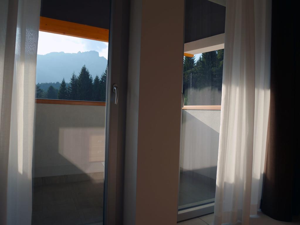 Hotel Elbele Garni Folgaria Extérieur photo